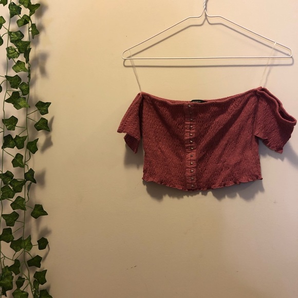 CUTE PINK SLEEVELESS CORSET STYLE CROP - Picture 3 of 3